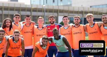 منتخب إسبانيا كامل العدد أمام فرنسا لأول مرة