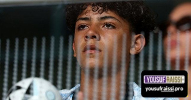 إعجاب خاص ابن كريستيانو رونالدو يتابع النجم الصاعد لامين يامال