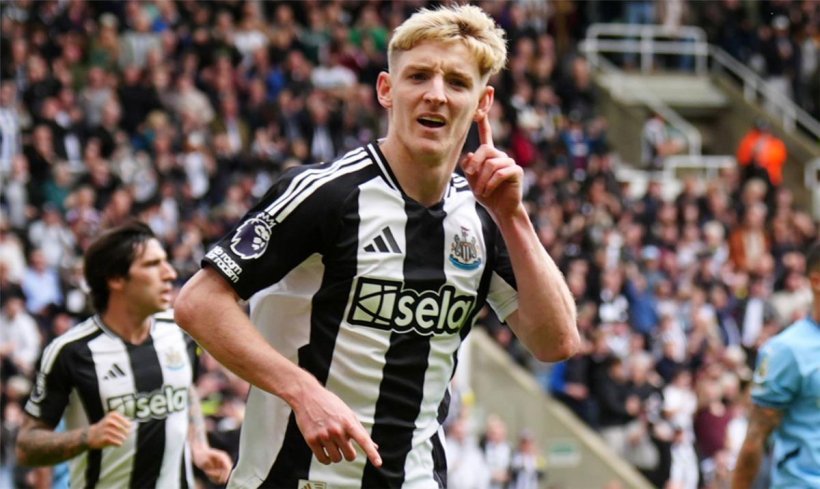 بايرن ميونخ يدرس التعاقد مع أنتوني جوردون