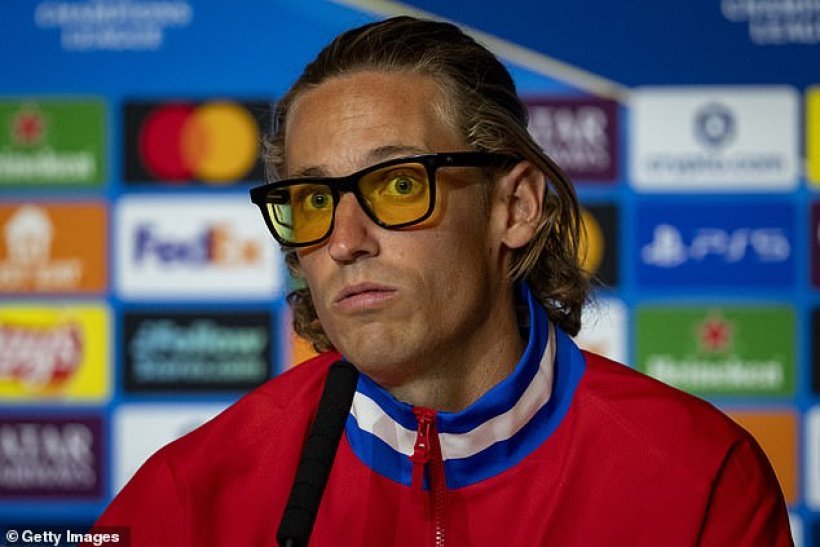 نجم أتلتيكو مدريد يواصل إثارته للجدل