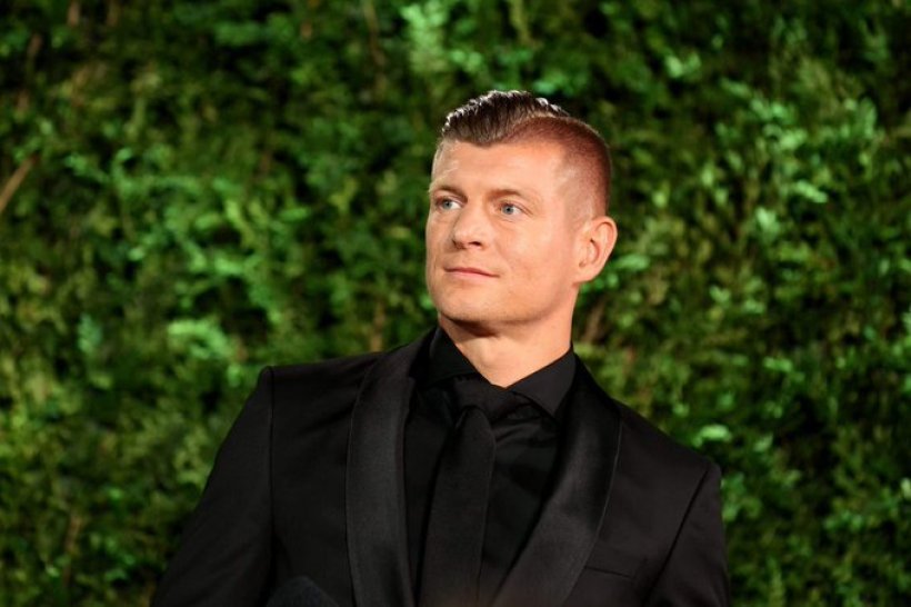 ريال مدريد يفتح الباب لعودة توني كروس في منصب إداري