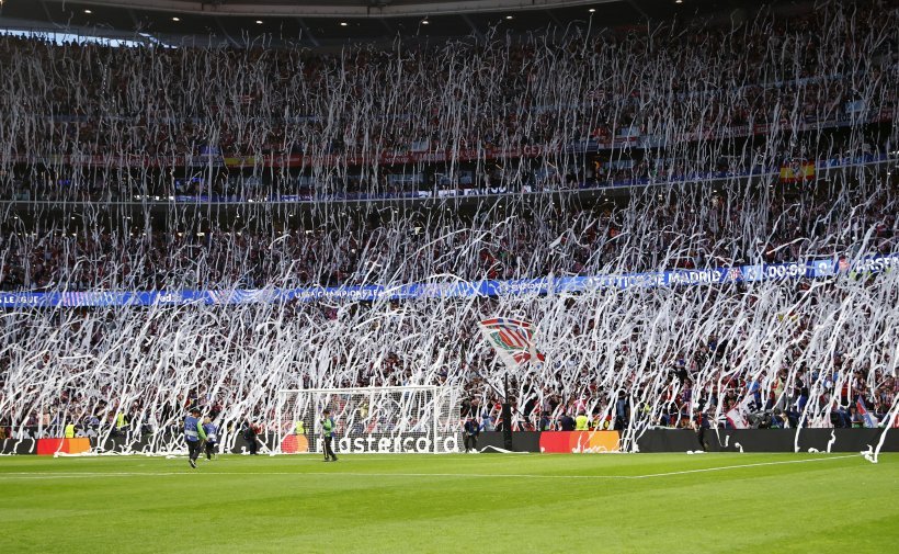 أجواء لاتينية تُشعل مدريد.. جماهير أتلتيكو تُرهب أرسنال في ليلة أوروبية نارية