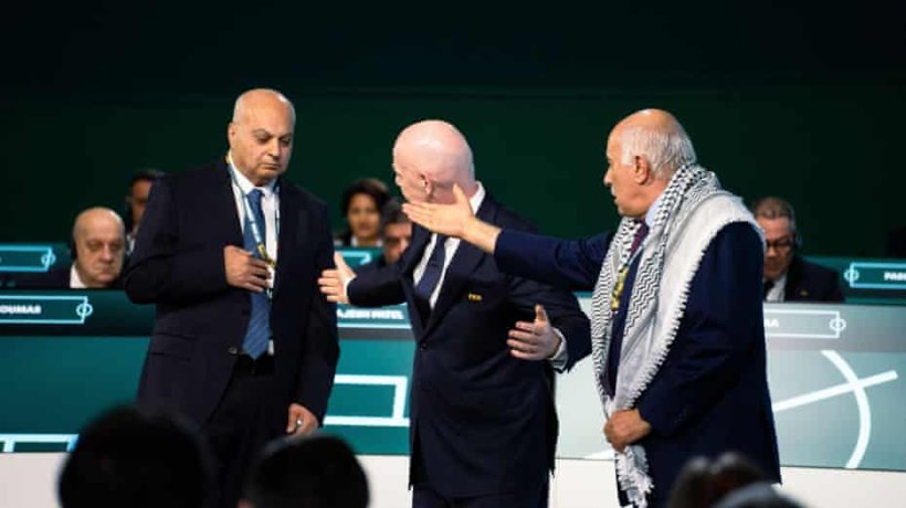 مصافحة فاشلة تُحرج إنفانتينو في كونغرس فيفا