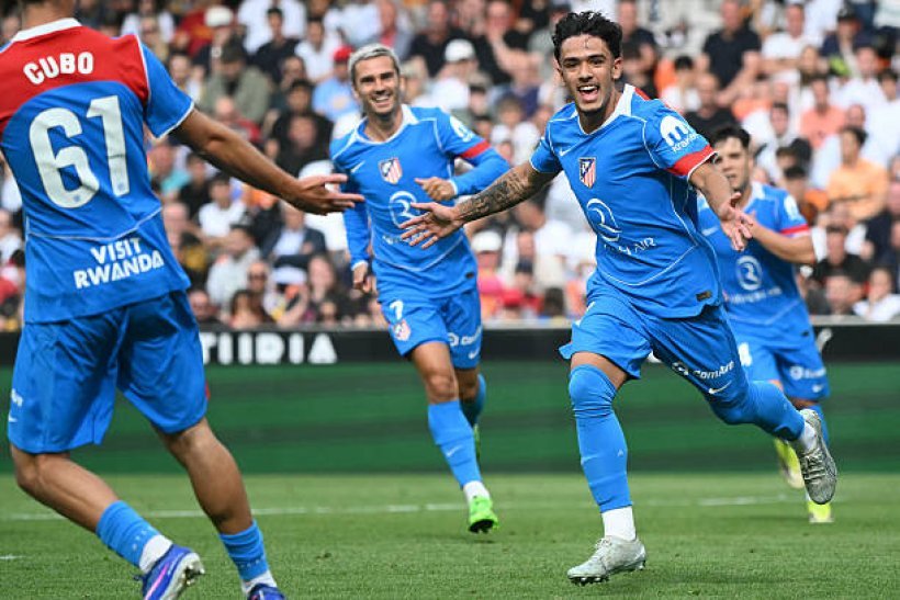 أتلتيكو مدريد يحقق فوزًا ثمينًا أمام فالنسيا في الليجا