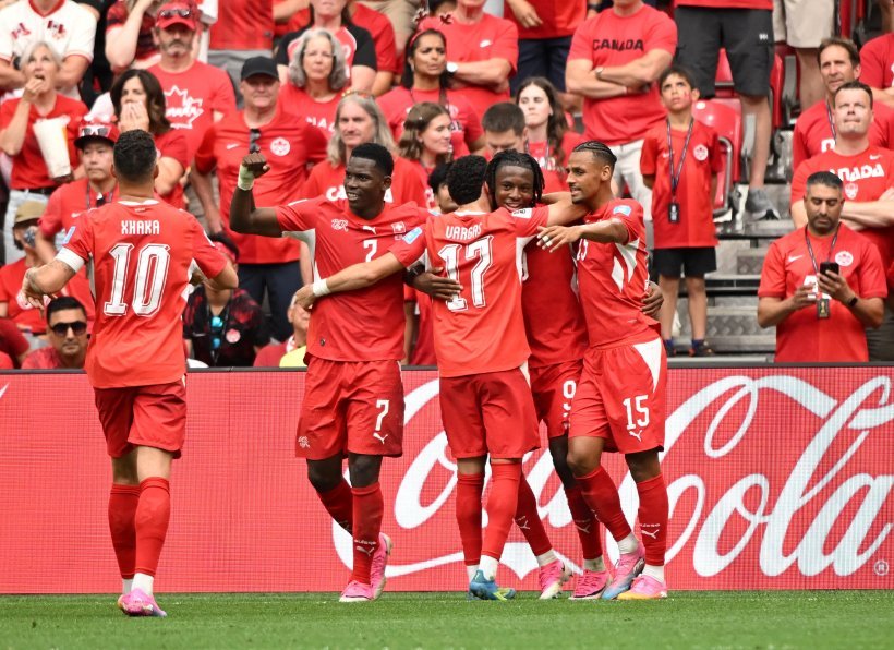سويسرا تقهر كندا ويتأهلان سوياً إلى دور الـ32 من كأس العالم