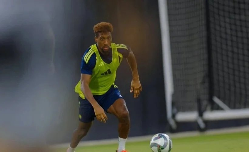 كومان يعود إلى تدريبات النصر قبل مواجهة الخلود