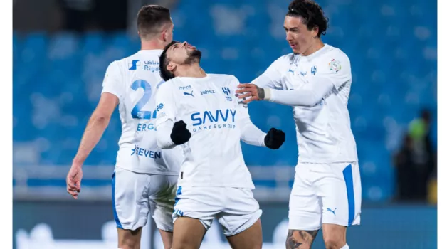 الرياض يرفض الاستسلام ويجبر الهلال على التعادل في الدوري السعودي