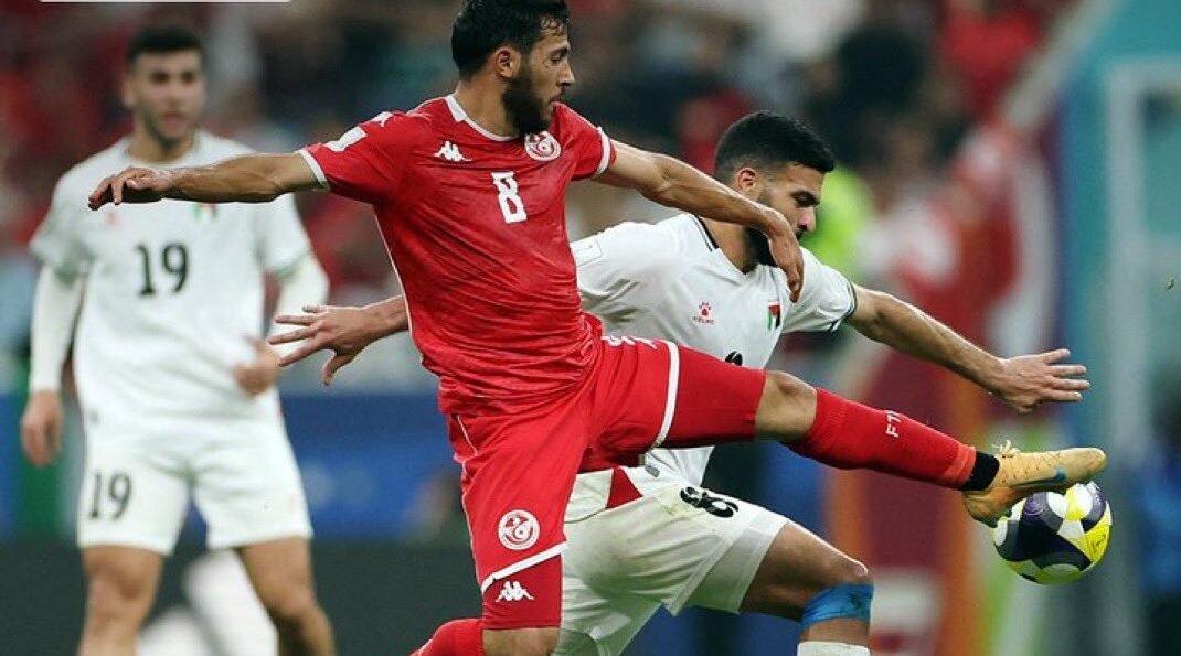 منتخب فلسطين يقاوم ويخطف نقطة ثمينة من تونس