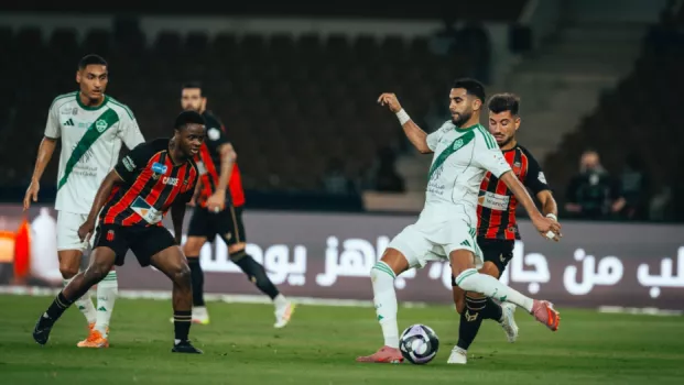 مواجهة الأهلي والرياض تنتهي بالتعادل في الدوري السعودي