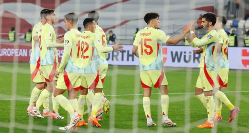 إسبانيا تودع جورجيا برباعية نظيفة