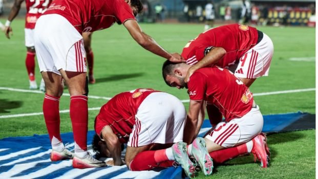 الأهلي يتجاوز إيجل نوار تكتيكيًا ويحجز مقعده في دور المجموعات
