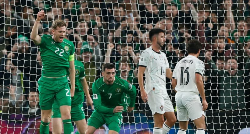 البرتغال تخسر أمام أيرلندا وطرد رونالدو