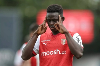 فابريزيو رومانو يكشف تفاصيل صفقة انتقال روجر فيرنانديز إلى الاتحاد