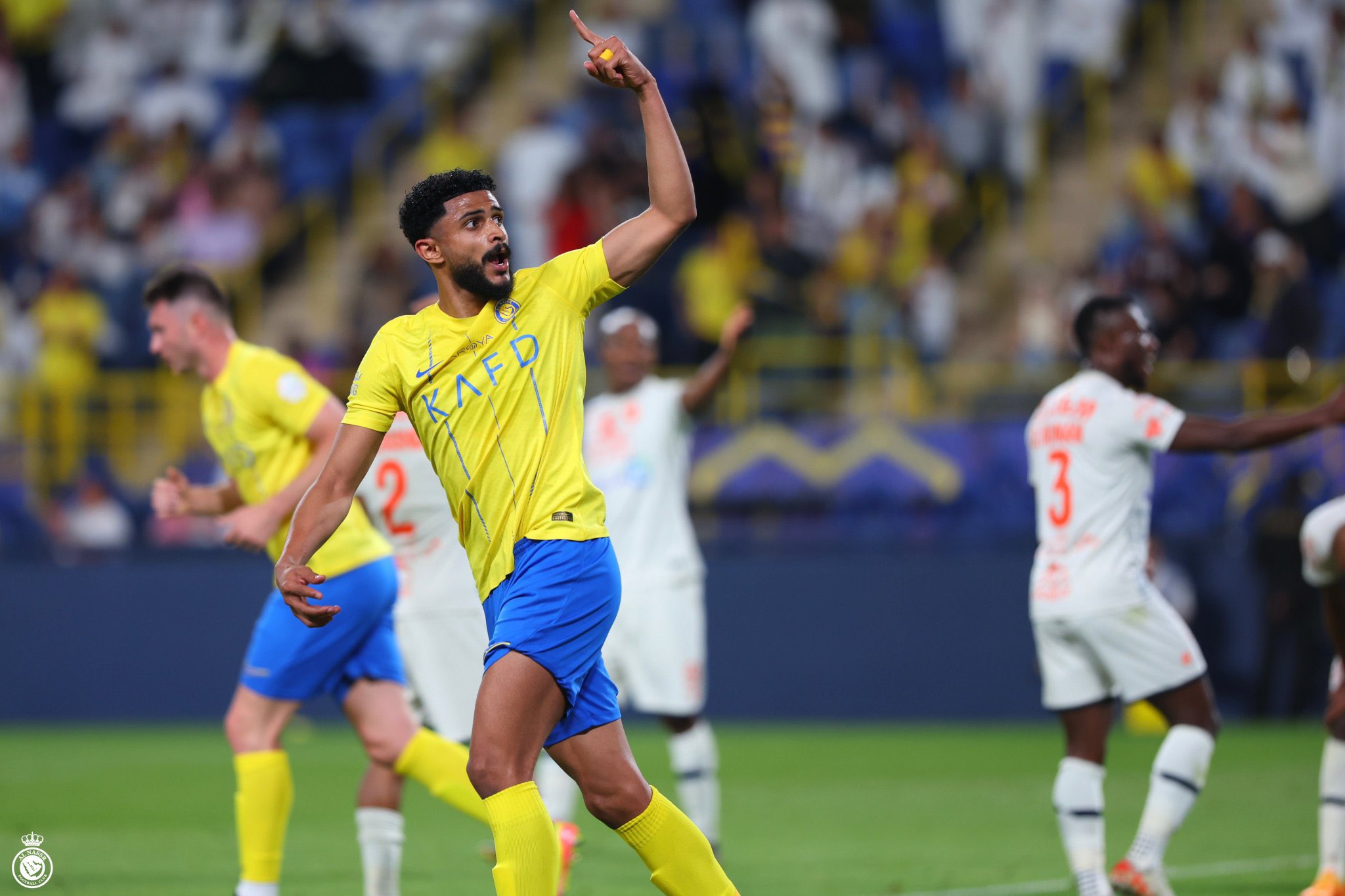 جيسوس يحدد مصير العمري قبل مواجهة الخلود في دوري روشن